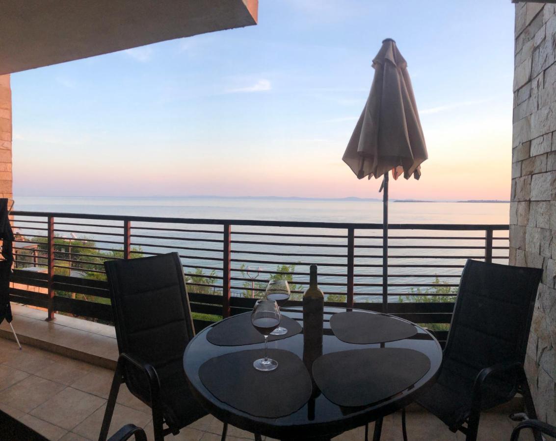 Dolce Vita Apartment Sveti Vlas Exterior foto