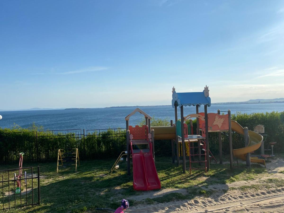 Dolce Vita Apartment Sveti Vlas Exterior foto